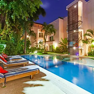  Apartment Via Tendenza Condos