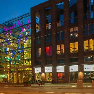 https://grand-hotel-downtown.amsterdamhotelsnl.com